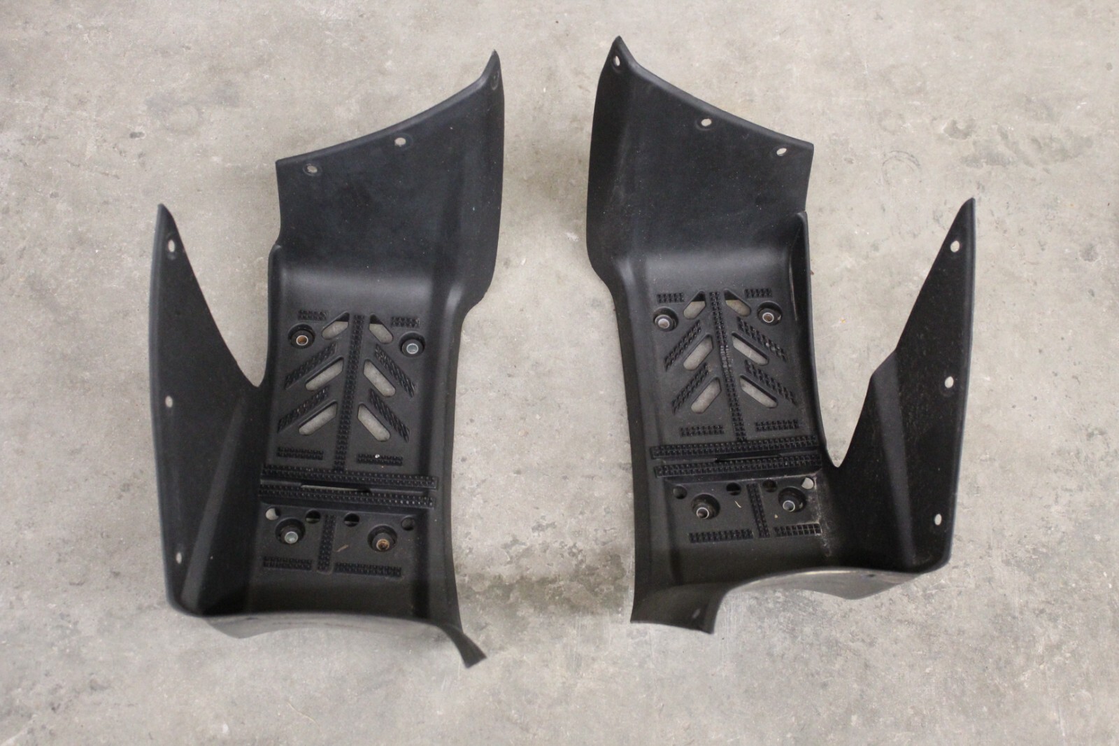 2006 ARCTIC CAT 50 CC LEFT & RIGHT PLASTIC FOOT WELL GUARDS 4 STROKE KFX50 06