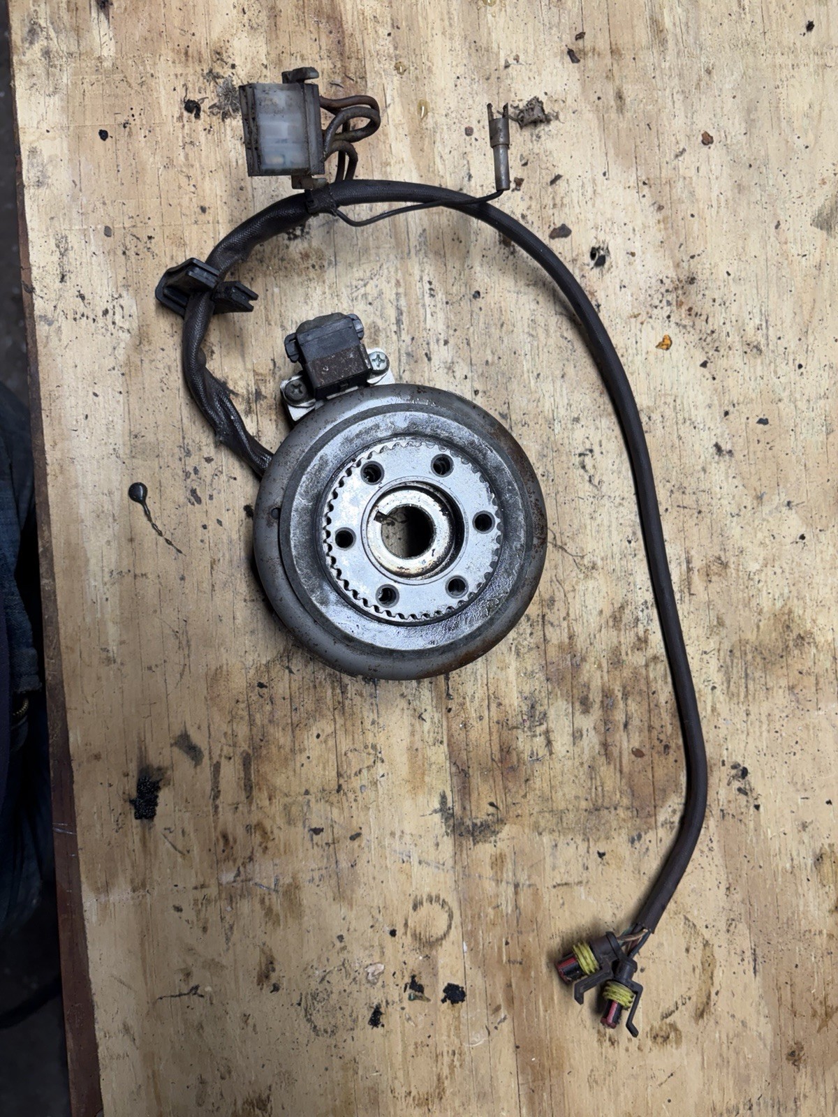 2000 Polaris Indy Xcsp 700 Flywheel And Stator