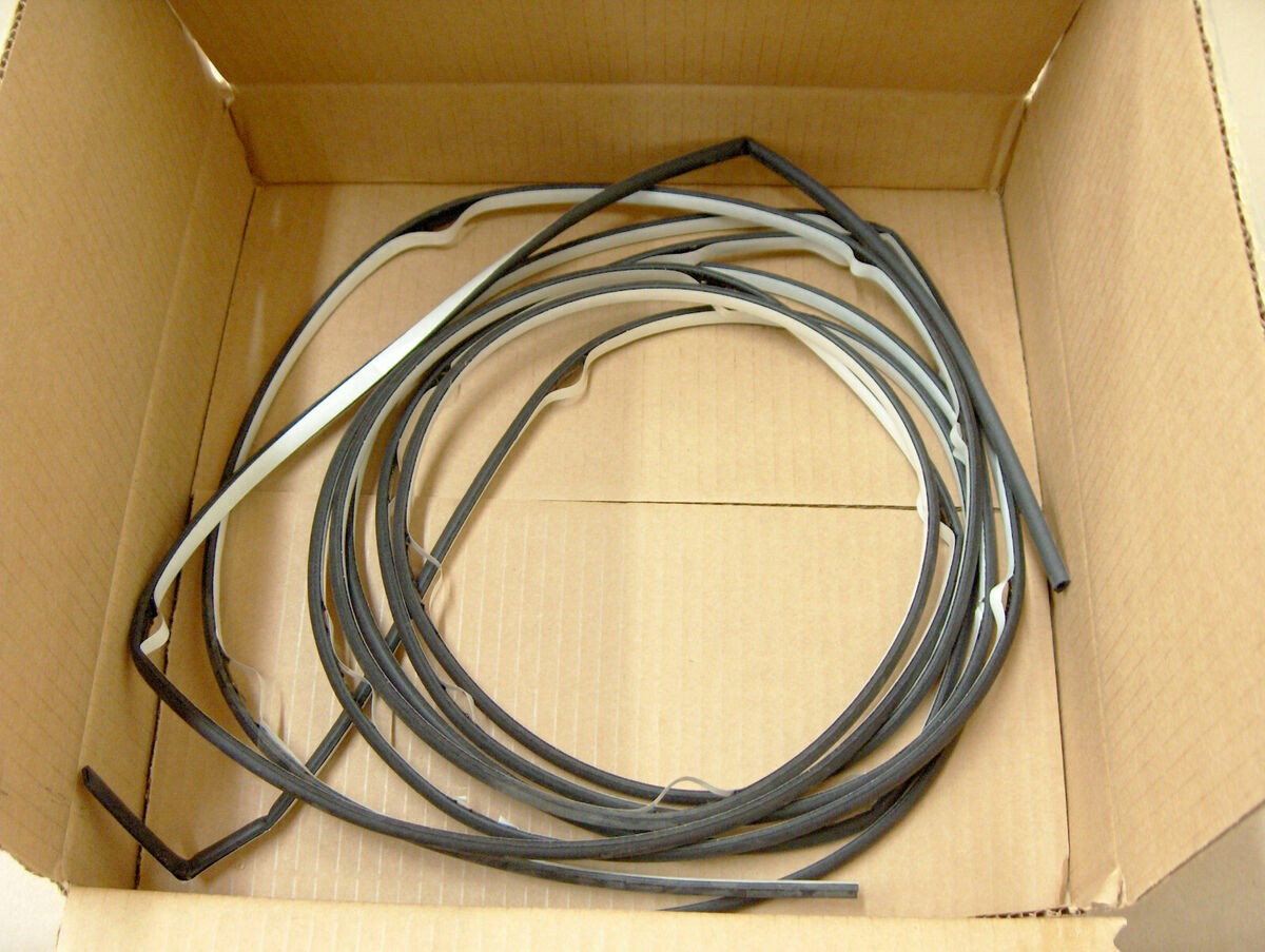 2005-2021 Polaris Snowmobile Bulb Seal [NOS] OEM 5521697-350