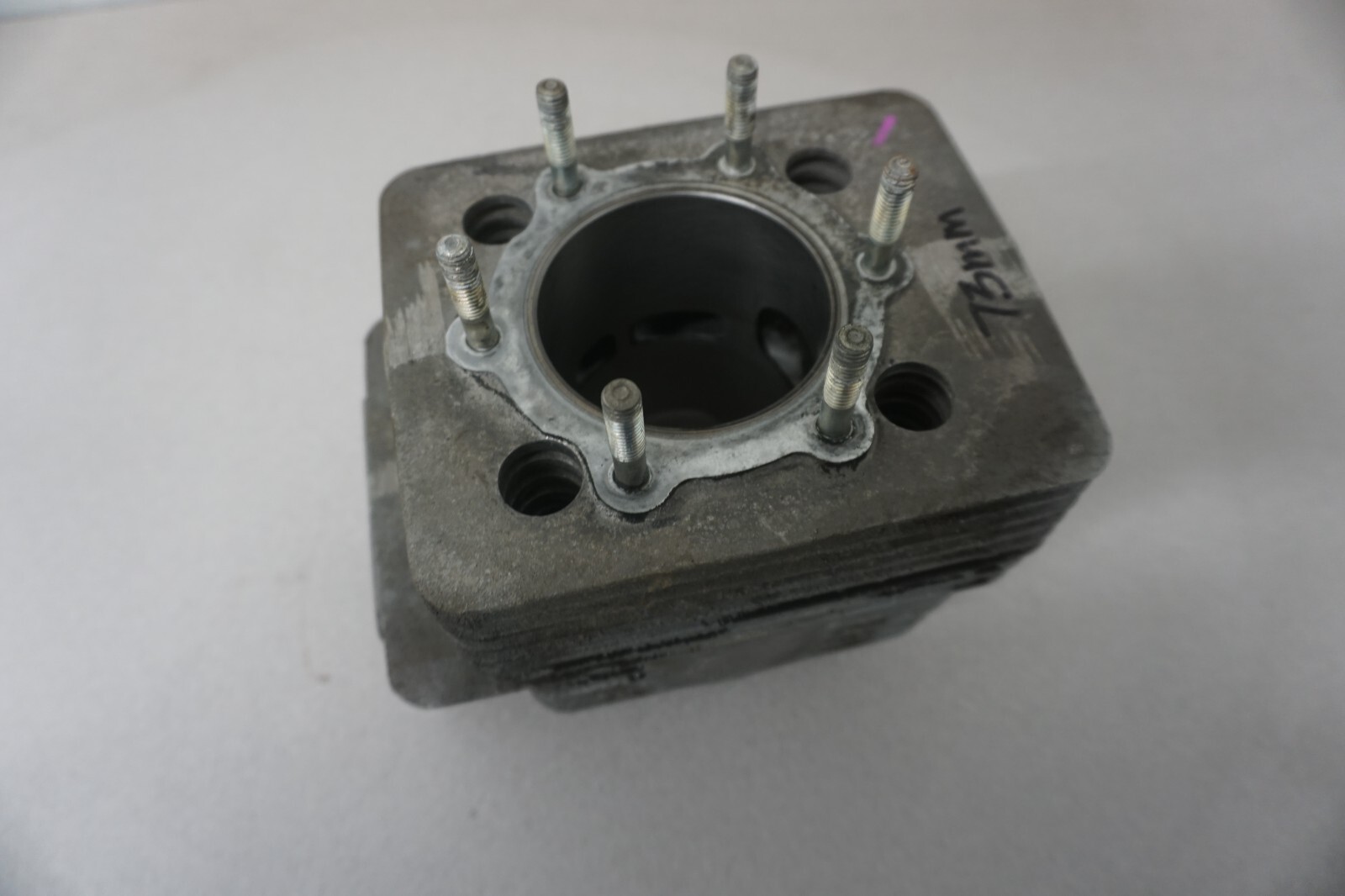 1980-1991 Yamaha OEM Cylinder Jug SRV XL-V EC 540 8H8-11311-00-00 73mm