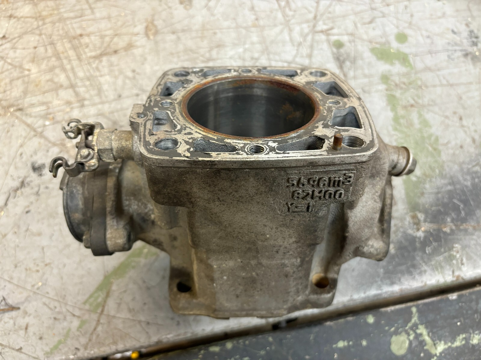 Yamaha Exciter 570 Oem Cylinder 82M00 Y-1 73.3mm Bore 82M-11311-00-00 RW6683