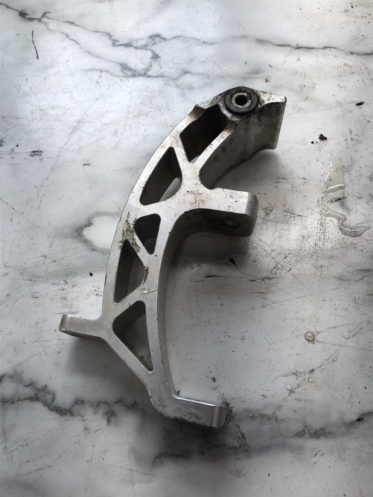 06 Ski-Doo MXZ 800 Adrenaline HD Snowmobile ski mount knuckle spindle