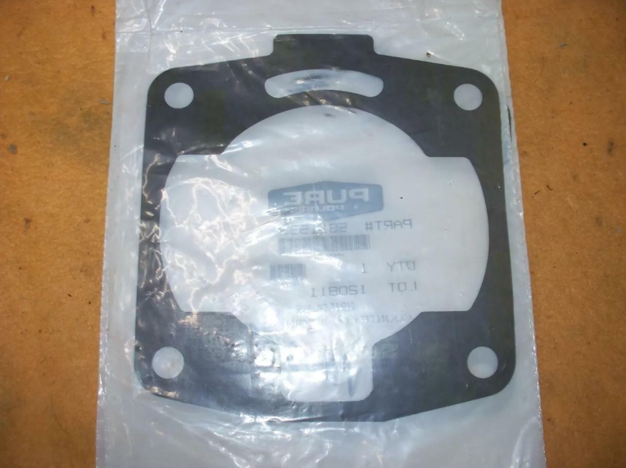 1999-2005 Polaris Snowmobile 600 700 XC RMK SKS Cylinder Base Gasket OEM 5811538
